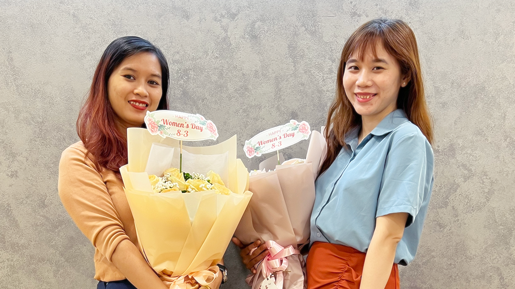 GMO-Z.com BRAND SECURITY VIETNAM hướng đến một môi trường làm việc sôi nổi, tràn đầy năng lượng và không có sự phân biệt giới tính.